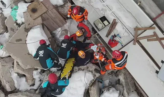 Erzurum'da; 23 kurumun katılımı ile deprem tatbikatı gerçekleştirildi