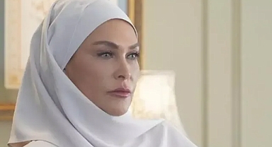 Hülya Avşar'ın Başörtüsü Yorumu Çok Konuşuldu