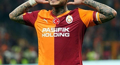 İcardi tarihe geçti!