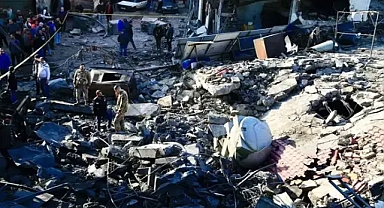 İsrail, sınırda hava saldırısı düzenledi: 4 ölü