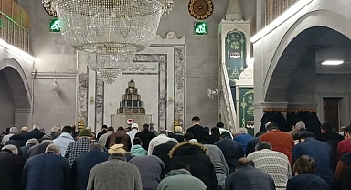 Kayseri’de 2026'nın ilk teravih namazı kılındı