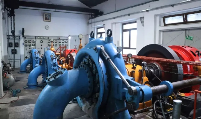 Kayseri'nin Bünyan ilçesinde Atatürk'ün imzası ile kurulan santral, 96 yıldır kesintisiz enerji üretiyor