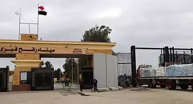 Mısır sınır kapılarını yeniden açtı