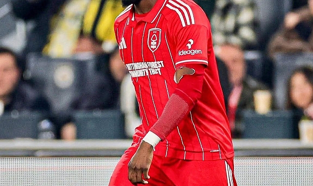 Nottingham Forest'lı o oyuncu taraftarları kızdırdı!