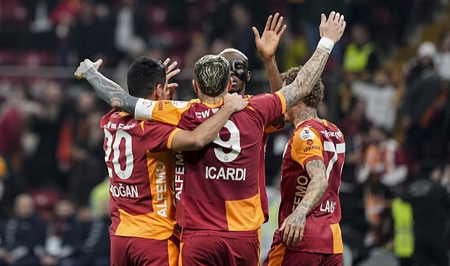 O isim Aslan'ı göklere çıkardı!