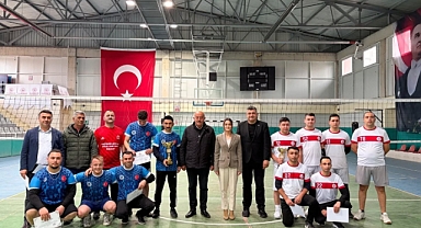 Özvatan’da kurumlar arası voleybol turnuvası tamamlandı