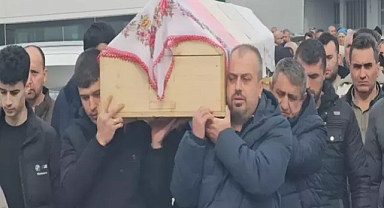 Servis midibüsü 6 yaşında ki Ela'yı hayattan koparttı