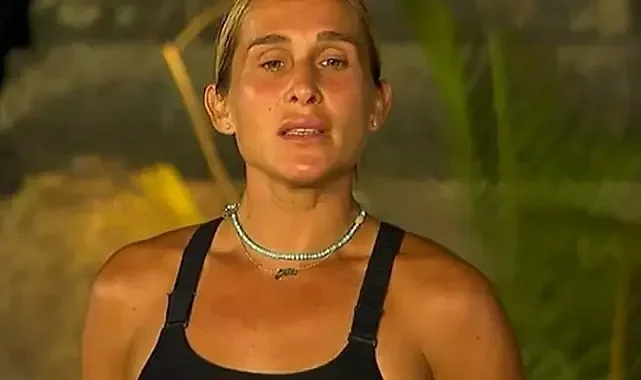 Survivor Oyuncusundan Umre Pozu 