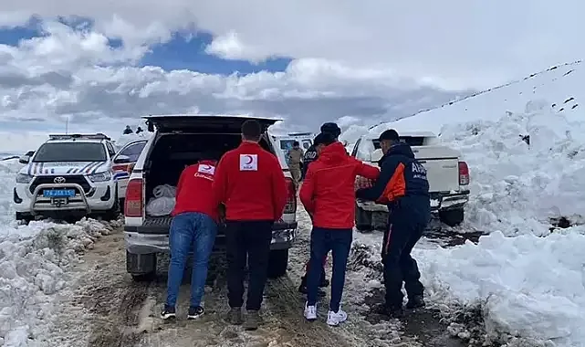 Ağrı Dağı’nda kaybolan kadın dağcı için arama kurtarma çalışması başlatıldı