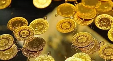 Altında tekrar yükseliş: Trump'ın o sözleriyle petrol geri çekildi, altın arttı