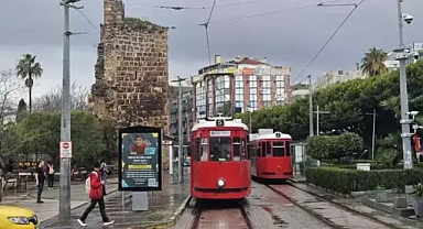 Antalya'da; tel örgülü önlem!