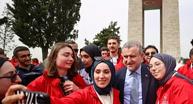 Aşkın Bak: Kadın sporcularımız 4827 madalya kazanma başarısı gösterdi 