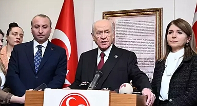 Devlet Bahçeli : İzzet Ulvi Yönter'in görevinden istifa etmesiyle ilgili, açıklamada bulundu