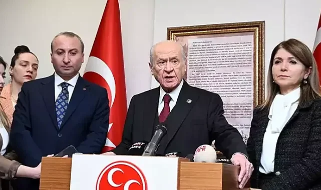 Devlet Bahçeli : İzzet Ulvi Yönter'in görevinden istifa etmesiyle ilgili, açıklamada bulundu