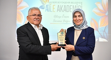 Büyükşehir Aile Akademisi, 2025’te 5 binin üzerinde çifte danışmanlık yaptı 