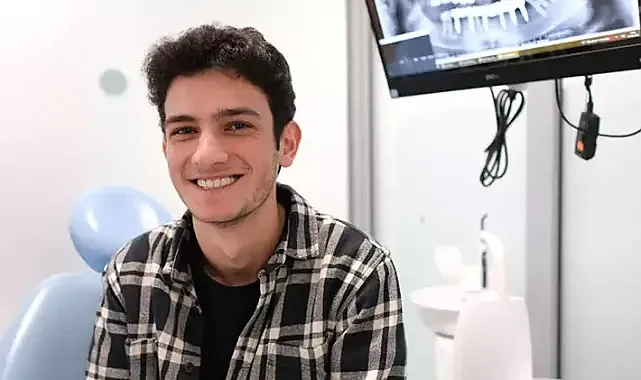 Çenesine yapılan nakil ile eski gülümsemesine tekrar kavuştu