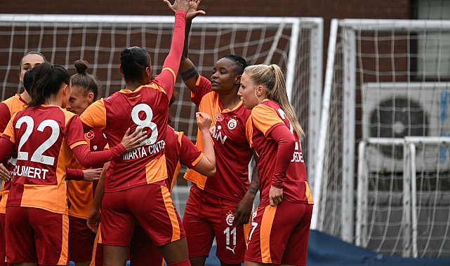 Dev derbi gol düellosuna sahne oldu!