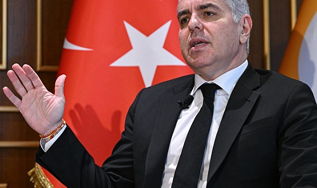 Galatasaray'lı o isim Fenerbahçe'yi böyle hedef aldı!