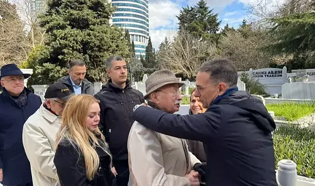 Gazeteci Çetin Emeç 36’ıncı yılında mezarı başında törenle anıldı 