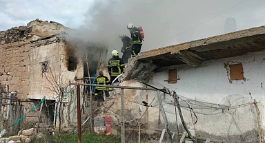 Kayseri'de müstakil evde yangın