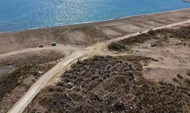 Kumköy'de kumsalın altındaki yüzlerce lağım çukuru ortaya çıktı