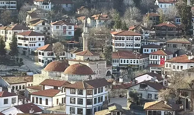Safranbolu'da; bayram yoğunluğu yüzde 90'a ulaştı!