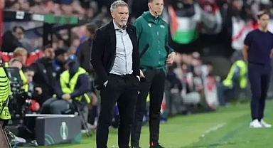 Samsunspor teknik direktörü Fink: Barcelona'nın yapamadığını yaptık!