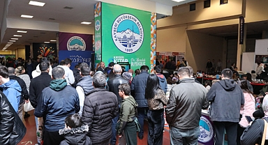 8. KAYSERİ KİTAP FUARI’NDA KAYMEK STANDINA YOĞUN İLGİ