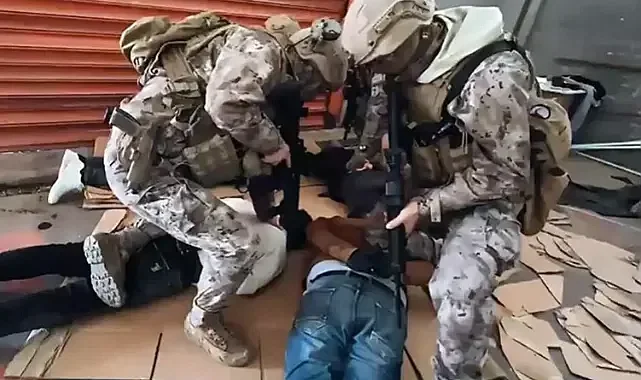 'Afiyet olsun' dediler içinden zehir çıktı