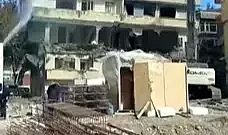 Avcılar’da kentsel dönüşüme giren bina tek darbeyle yıkıldı