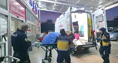 Baba kızını bıçakladı