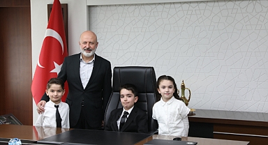 BAŞKAN ÇOLAKBAYRAKDAR, “HER EVLADIMIZIN MUTLU OLDUĞU BİR ŞEHİR İÇİN ÇALIŞIYORUZ”