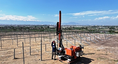BAŞKAN ÇOLAKBAYRAKDAR: “KENDİ ENERJİSİNİ ÜRETEN ÖRNEK VE SAYILI BELEDİYELERDEN BİRİ OLACAĞIZ”