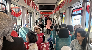 BÜYÜKŞEHİR, 23 NİSAN HEYECANINI “ÇOCUK TRENİ” İLE RAYLARA TAŞIDI