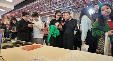 BÜYÜKŞEHİR’İN ‘KÜLTÜR STANDI’, 8. KAYSERİ KİTAP FUARI’NA RENK KATIYOR