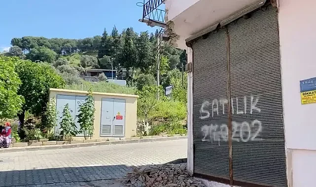 Çöken balkon baba ve oğulu hayattan koparıyordu!