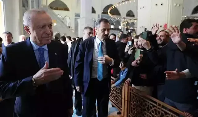 Cumhurbaşkanı Erdoğan, Çamlıca Camii'nde 333 hafızın icazet törenine katıldı