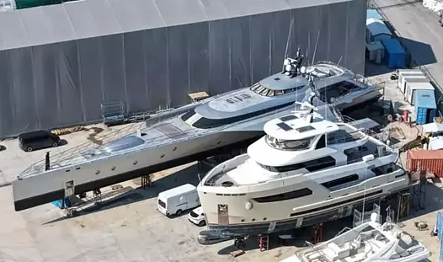 Dünyada sadece 2 tane olan dev tekneler Türkiye'ye demir attı