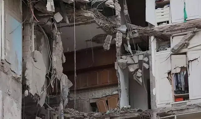 İsrail'in saldırılarında 1953 kişi hayatını kaybetti