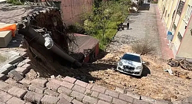 İstinat duvarı çöktü, araç okul bahçesine sürüklendi