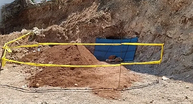 Kazı sırasında Roma dönemine ait kaya mezarı bulundu.