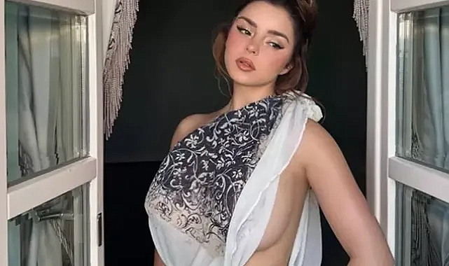 Kıvrımlarıyla tanınan ünlü isimden uzun aradan sonra paylaşım geldi...