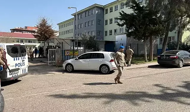 Şanlıurfa'da okula girip rastgele ateş açtı: 16 yaralı
