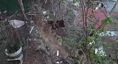 Sarıyer’de toprak kayması nedeniyle 6 bina tahliye edildi