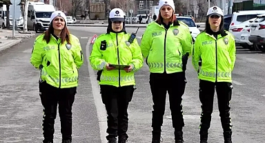 Trafik kadınlara emanet