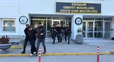 Yan bakma cinayetine ilişkin göz altına alınan 3 şüpheli, adliyede