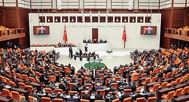 AK Parti'li vekillerin imzasın taşıyan kanun teklifi TBMM'de!