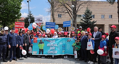 Başkan Büyükkılıç’tan Akıllı Ulaşım Ve Trafik Güvenliği Mesajı: Vali Çiçek’ten Teşekkür
