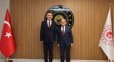 Başkan Büyükkılıç’tan Öztürk’e 