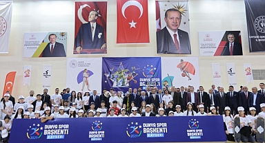 Başkan Büyükkılıç, Uçan Kaykay Projesi’nde Gençlerle Buluştu